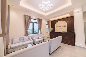 Sunset Hill Hotel