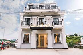 Sunset Hill Hotel