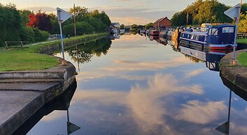 The Moorings