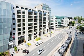 Hamilius Apartments