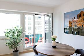 Hamilius Apartments