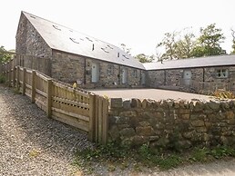 3 Pensyflog Barns