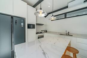 Villa Vantage 7