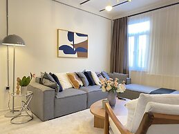 Chic Flat 5 min to Galata Tower in Istiklal Ave