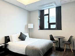 JD Tower Hotel