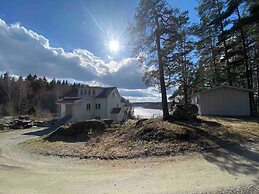 Bjurvik's Villa - Flat 3 - Business Customers Only