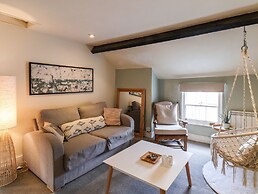 Corner House
