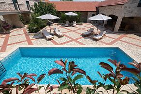 Villa Jokić Dvori