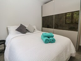 Millhouses Hideaway