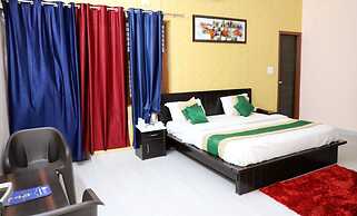 Hotel Abodes House