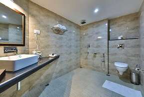 Hotel Six Seasons