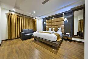 Hotel Six Seasons