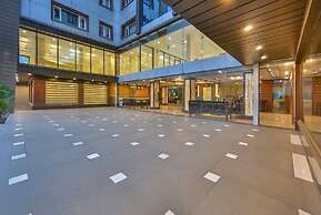 Hotel Six Seasons