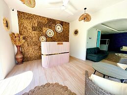 Sands Garden Hotel