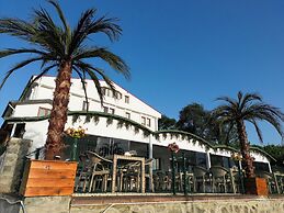 Perla Blanca Hotel