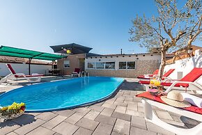 Villa Luma