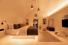 Twenty One Suites