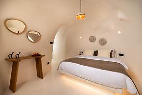 Twenty One Suites