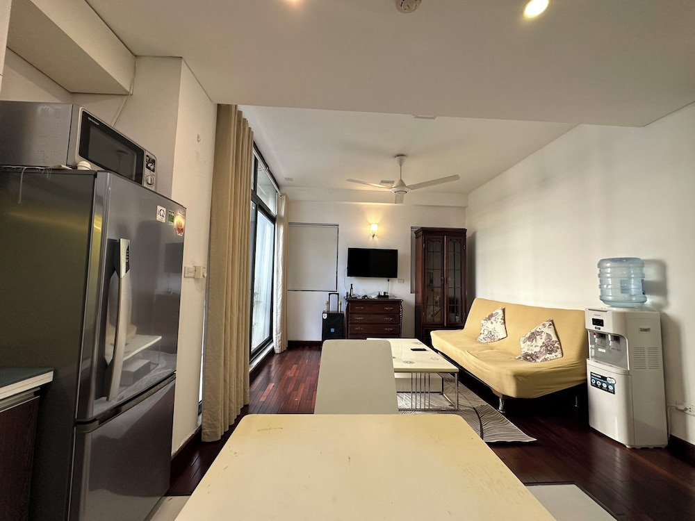Sunshine Apartments