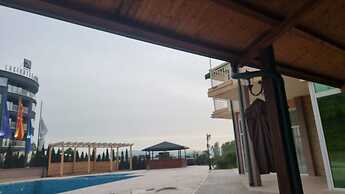 Hotel Bluebell