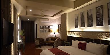 Hotel Heaven Heights