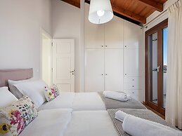 Tuscany Villa Near Marathi Beach 13pl 5bd