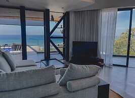 Casa Nina Santa Teresa