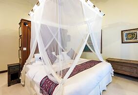 Beautiful Private Pool Villa by the Beach in Candidasa