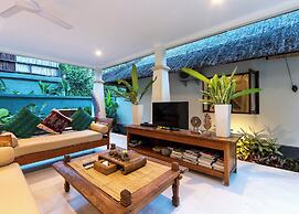 Beautiful Private Pool Villa by the Beach in Candidasa