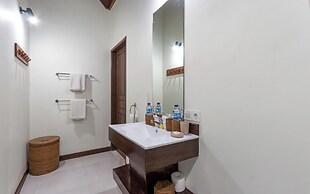Beautiful Private Pool Villa by the Beach in Candidasa