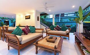 Beautiful Private Pool Villa by the Beach in Candidasa
