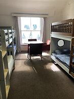 Eden Quay Lodge