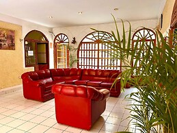 Hotel Yañez Inn
