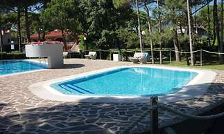 Coastal Flat With Shared Pool
