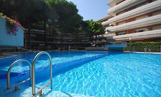 Coastal Flat With Shared Pool
