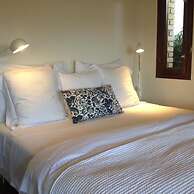 Coco Seaview Apartment, 60sec Walk From Beach!