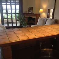 Coco Seaview Apartment, 60sec Walk From Beach!