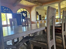 Room-eagle Suite 38m2 in Villa 560 m2, I