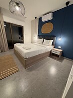 JRE Abdoun Rooftop 2bedroom Kh&sh 02