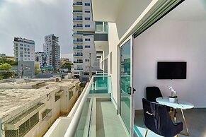 Central Suites Tower