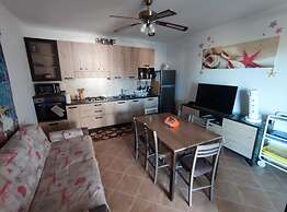 Villa 6 Beds Just Minutes From San Teodoro