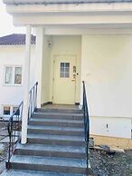 Bjurvik's Villa - Flat 2 - Business Customers Only