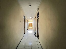 OYO 92675 Hotel Rosna