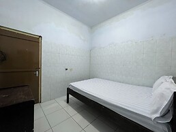 OYO 92675 Hotel Rosna