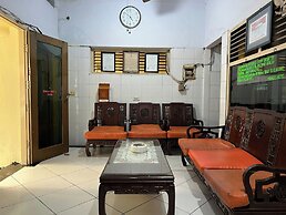 OYO 92675 Hotel Rosna