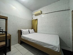 OYO 92675 Hotel Rosna