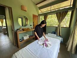 Tadoba Jungle Camp