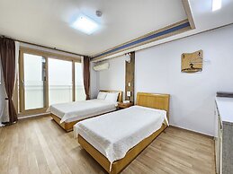 Red Castle Pension