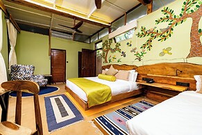 Kanha Jungle Camp
