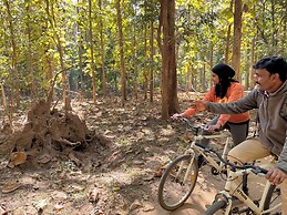 Kanha Jungle Camp
